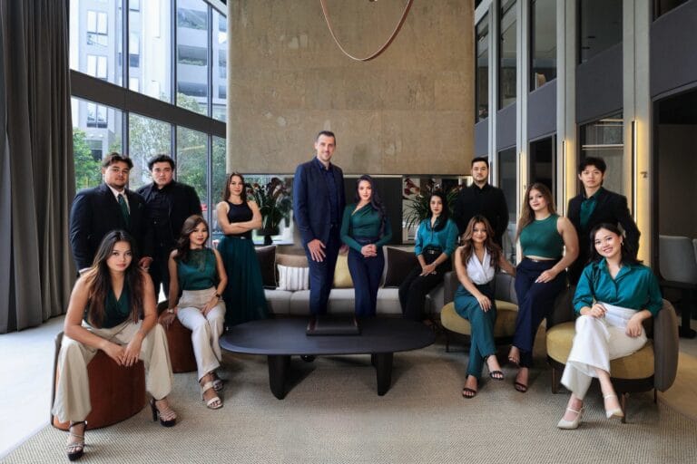 Tím agentúry ROOF21 Pattaya Thajsko